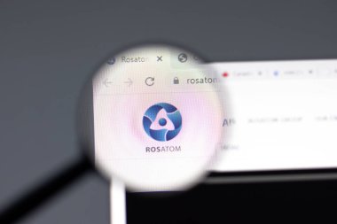 New York, ABD - 15 Şubat 2021: Rosatom web sitesi şirket logosu, Illustrative Editorial