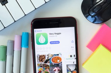 New York, ABD - 2 Mart 2021: Telefon ekranında Sebze Mobil Uygulama Simgesi, İllüstrasyon Editörü