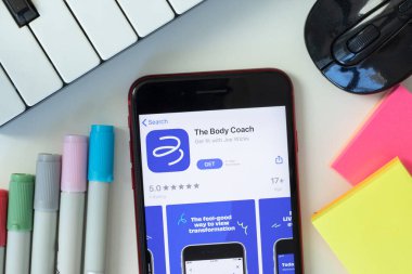New York, ABD - 2 Mart 2021: The Body Coach mobil uygulama simgesi telefon ekranında, Illustrative Editorial