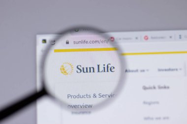 New York, ABD - 18 Mart 2021: Sun Life Finans Şirketi logosu web sitesi, Illustrative Editorial