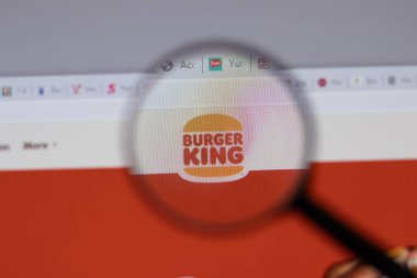 New York, ABD - 18 Mart 2021: Burger King şirket logosu web sitesinde, Illustrative Editorial