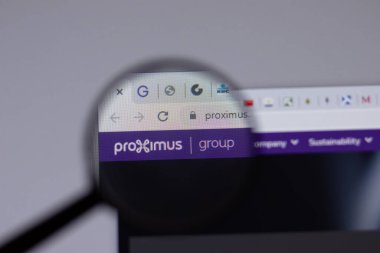 New York, ABD - 18 Mart 2021: Proximus Group şirket logosu web sitesi, Illustrative Editorial