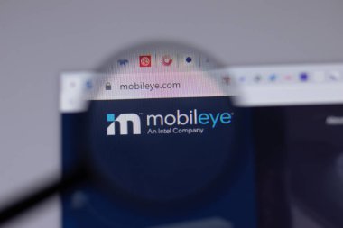 New York, ABD - 18 Mart 2021: Mobileye Şirketi logo simgesi web sitesinde, Illustrative Editorial