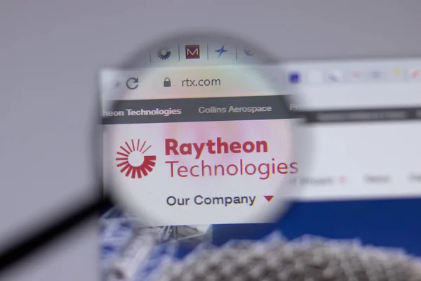 New York Usa Березня 2021 Логотип Компанії Raytheon Technologies Сайті — стокове фото