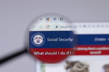 New York, ABD - 26 Nisan 2021: Sosyal Güvenlik İdaresi SSA ssa.gov logosu web sitesi sayfasında, İllüstrasyon Editörlüğü