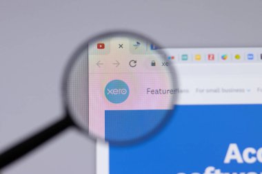 New York, ABD - 26 Nisan 2021: Xero logosu web sitesinin kapak sayfası, İllüstrasyon Editörü