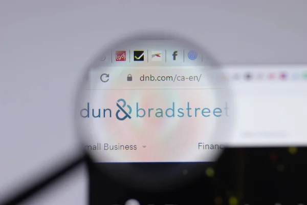 Nueva York Estados Unidos Abril 2021 Dun Bradstreet Logo Close — Foto de Stock