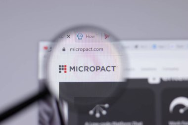 New York, ABD - 26 Nisan 2021: Mikro Pakt logosu web sitesi sayfasında, İllüstrasyon Editörü