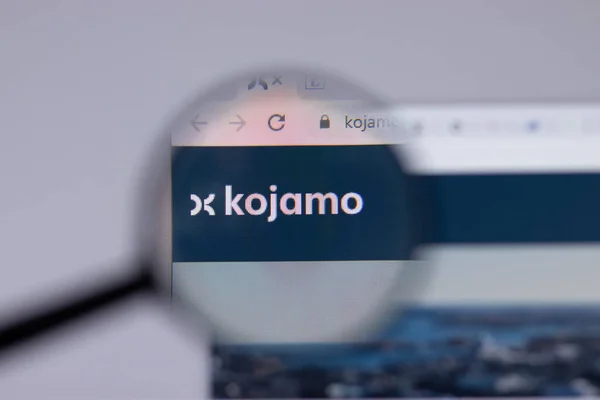 New York Usa April 2021 Kojamo Logo Close Website Page — 스톡 사진