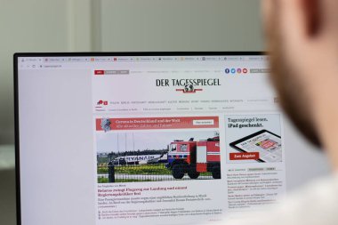 New York, ABD - 1 Mayıs 2021: Tagesspiegel şirketi web sitesi ekranda, Illustrative Editorial