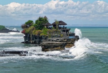 Tanah Lot Tapınağı - Bali - Endonezya