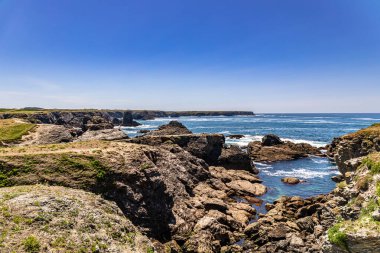 Pointe des Poulains, Belle-Ile-en-Mer 'in batı kıyısı, Brittany, Fransa