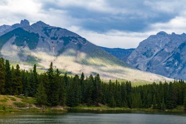 Johnson Gölü - Banff Ulusal Parkı, Banff, Alberta, Kanada