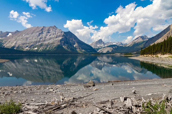 Lake Kanaskis Country Banff Alberta Canada — Stock Photo, Image