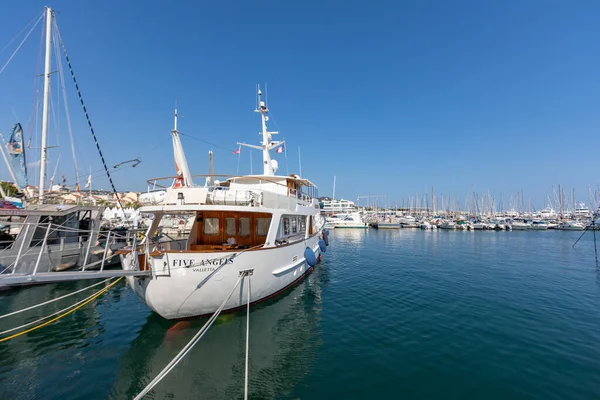 Sep 2019 Cannes Alpes Maritimes France Yacht Dans Port — Photo