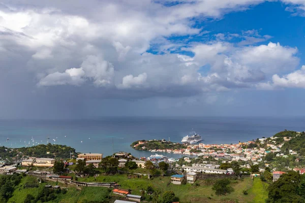 Jan 2020 George Grenada West Indies Cruise Ship Front City — Stock Photo, Image