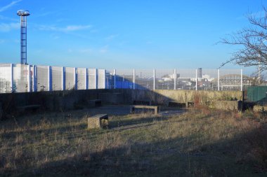 Sad Square - Bagneux - Ile de France