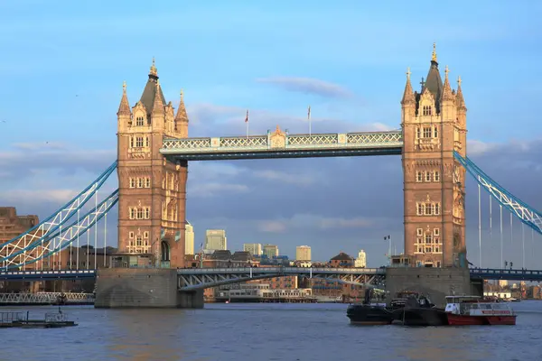 Tower Bridge Лондон Великобританія — стокове фото