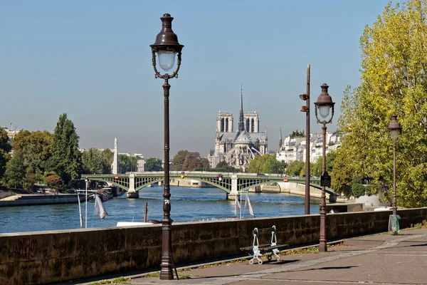 Puente Sully Catedral Notre Dame París Francia — Foto de Stock