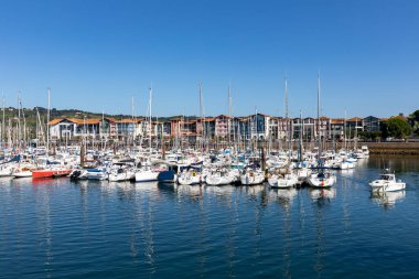 19 Temmuz 2020 - Hendaye, Bask Ülkesi, Fransa - Marina