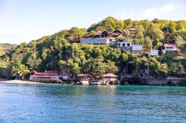 Anse la Raye, Saint Lucia, Batı Hint Adaları - Anse Cochon sahilinde tatil