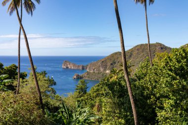 Soufriere, Saint Lucia, Batı Hint Adaları - Morne Courbaril botanik bahçesinden denize bakın