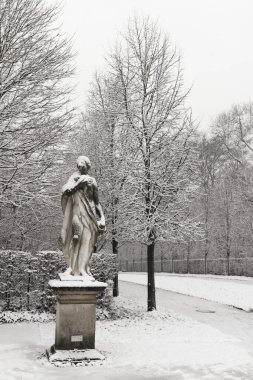 06 Şubat 2018 - PARIS - Fransa - Sceaux Park 'ta Kar yağışıweather forecast