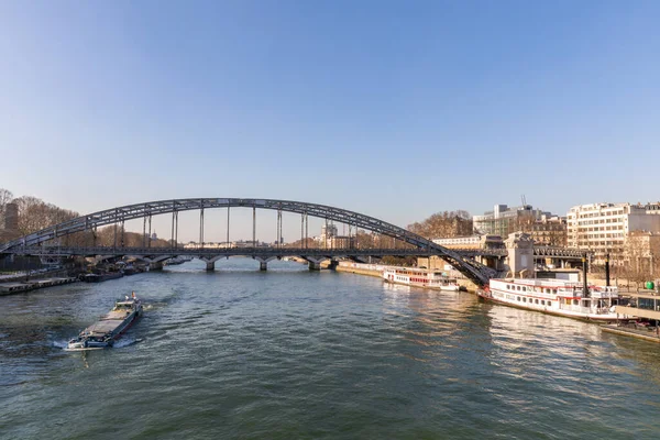 Feb 2019 París Francia Barcaza Bajo Viaducto Austerlitz —  Fotos de Stock