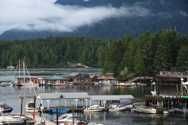 Sudaki Evler - Victoria - BC - Kanada