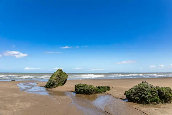 Villers Sur Mer Normandia França Rochas Praia Maré Baixa Perto — Fotografia de Stock