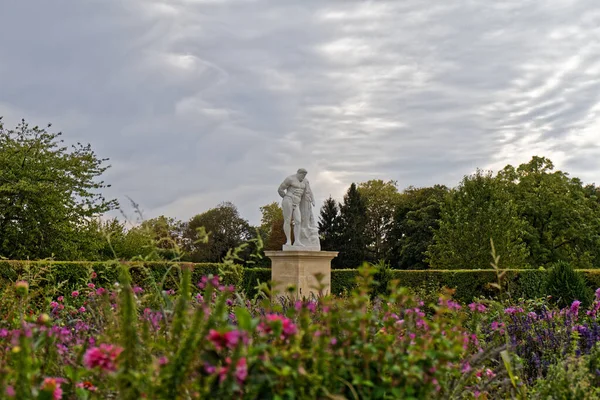 Flower Garden Statue Sceaux Park Sceaux Ile France France — Stock Photo, Image