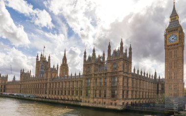 Big Ben'e ve Parlamento, Londra, İngiltere'de ev