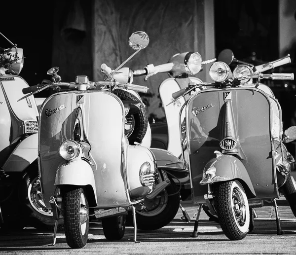 Piaggio Vespa vintage sprint scooter moto moto — Photo
