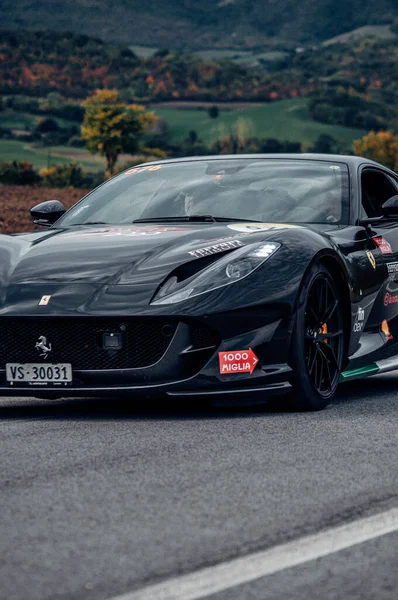 Cagli Olaszország Ott 2020 Ferrari 488 Pista Egy Régi Versenyautó — Stock Fotó