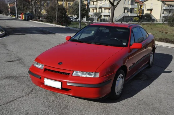 Pesaro Itálie Února 2020 Starý Mladík Opel Calibra — Stock fotografie