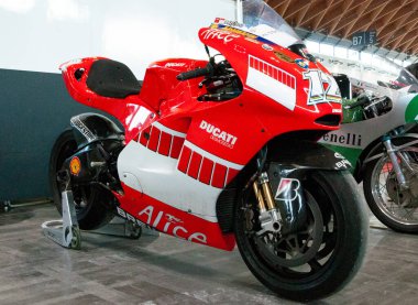 Bangkok Tayland - 11 Aralık 2017: Ducati Desmosedici GP Superbike Motor Fuarı 2017