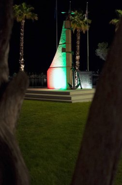 Sardunya 'daki Olbia şehrinin yeni gezinti güvertesi