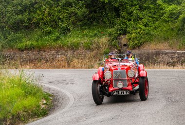 O.M.  665 SS MM Superba 2200  1929