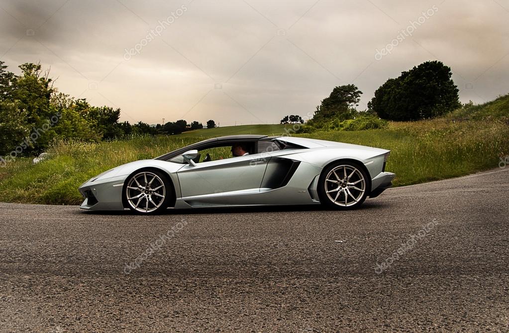 Landscape lamborghini aventador – Stock Editorial Photo © massimocampa