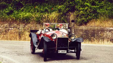 Lancia Lambda örümcek V serie 1925