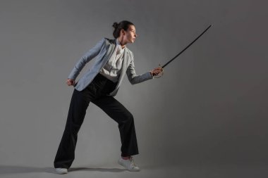 Diyalogda muhalefet, tartışma becerisi, konsept.