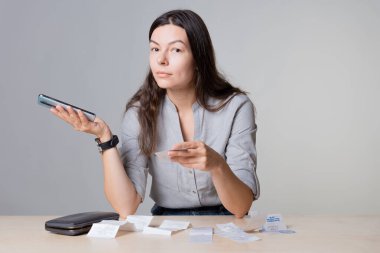 Kişisel finansmanların başarılı yönetimi, kişisel bütçe için yaşam hacklemeleri,