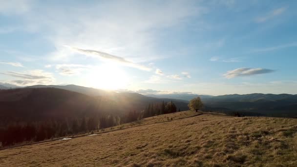 Sunset in the mountains. — Stock Video