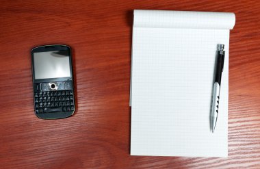 telefonu ve dizüstü