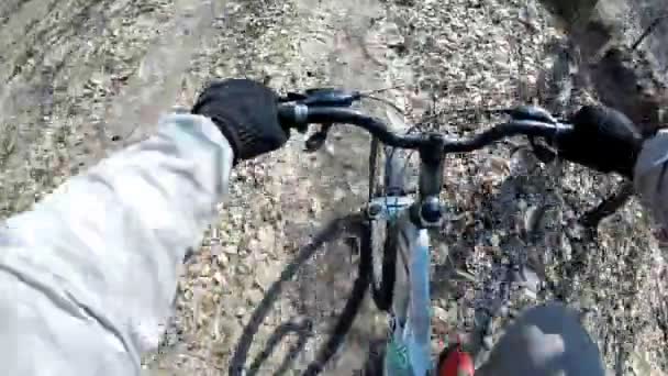 Cross country mountainbike — Stockvideo