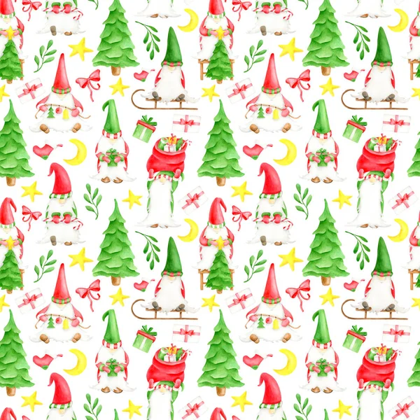 Patrón sin costuras gnomos de Navidad acuarela. Elfo folclore escandinavo dibujado a mano, árbol de Navidad, caja de regalo, lazo rojo, hojas de muérdago, estrella y calcetín de Navidad aislados sobre fondo blanco para la decoración. — Foto de Stock