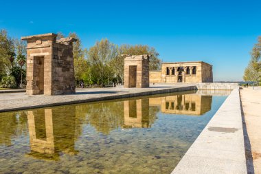 Madrid'deki Debod Tapınağı'nda manzara