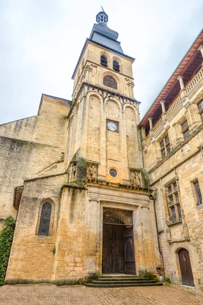 Sarlat Caneda Francia Junio 2021 Vista Campanario Catedral San Sacredos — Foto de Stock