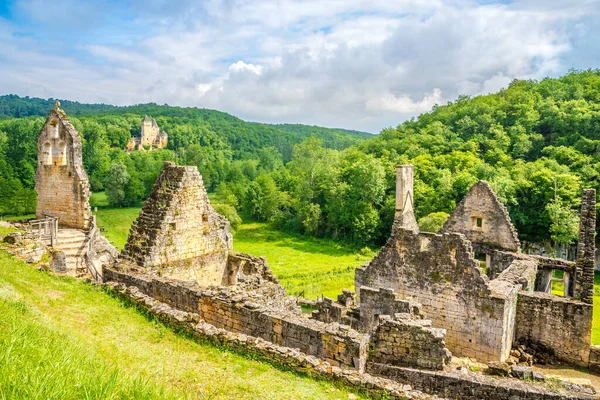 Blick Auf Die Ruinen Der Burg Commarque Und Der Kapelle — Stockfoto