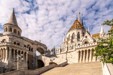 Budapeşte, Macaristan 'daki balıkçı kamplarına bakın.
